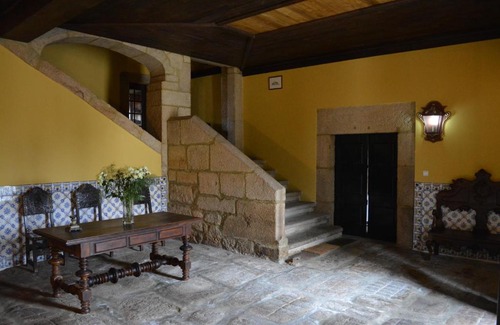 Moimenta da Beira House | Discover Solar dos Correia Alves: Oceanfront Bliss Awaits
