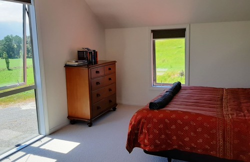 Kaikoura House | Solar Powered - Superb Mountain Views -