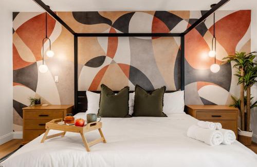 Santiago House | Solara - Pool & Spa - Mins to Scottsdale Quarter