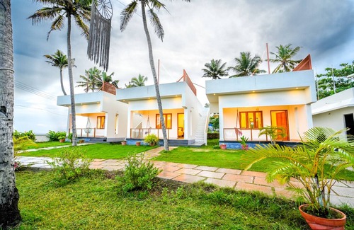 Anchal Villa | Relax at Solaris Cliff Beach Resort Varkala by VOYE HOMES