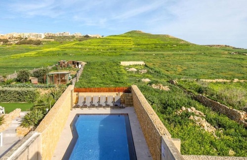 Ghasri Apartment | Solaris Holiday Home 4 bedrooms with private pool