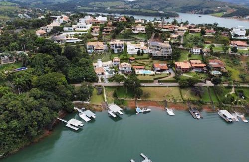 Capitolio Apartment | Top-Rated Solarium de Escarpas Suítes with Family Amenities