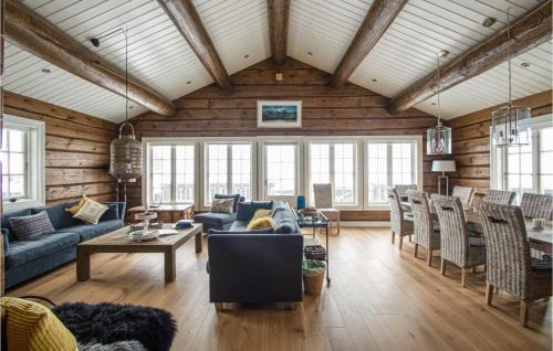 yer House | Family-Friendly Getaway at Solbergstra Hotel Awaits You