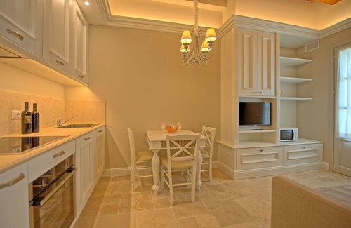 Vinci Apartment | Top-Rated Sole di Vino 1 - Relaxing Holiday Home in Vinci