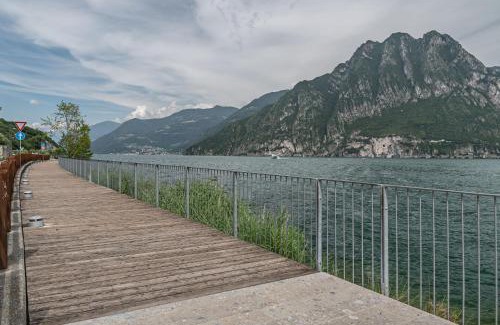 Zorzino Apartment | Explore Sole E Lago - Iseo View, Child-Friendly Retreat
