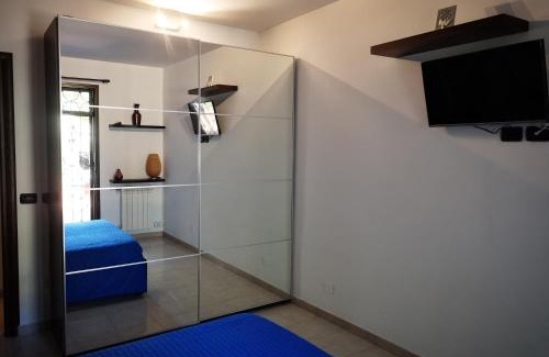 Aci Trezza House | Pet-Friendly Retreat at Sole Luna for Family Getaways