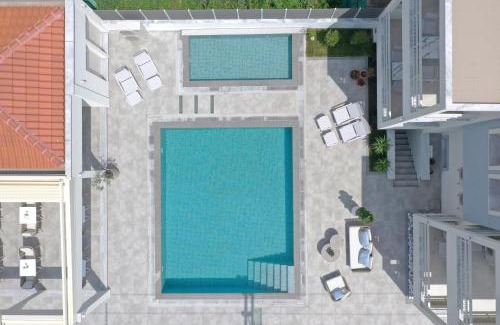 Skala Potamias House | Relax at Sole Mare: Oceanfront Oasis with Pool Access