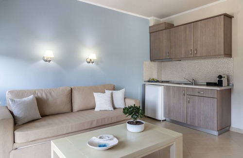 Skala Potamias House | Top-Rated Sole Mare: Family-Friendly with Breakfast & Kitchen