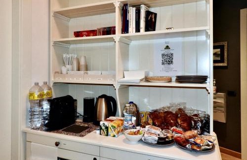 Parabiago House | Discover Sole tra i pini: Family-Friendly Retreat Awaits