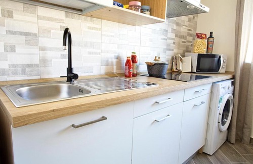 Bagheria Apartment | Discover Solemar Sicilia - Piazza Duomo: Family-Friendly Stay