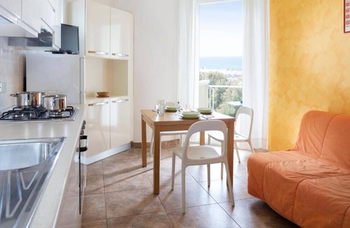 Misano Adriatico Hotel | Discover Solemare: Top-Rated Hotel with Pool & Spa