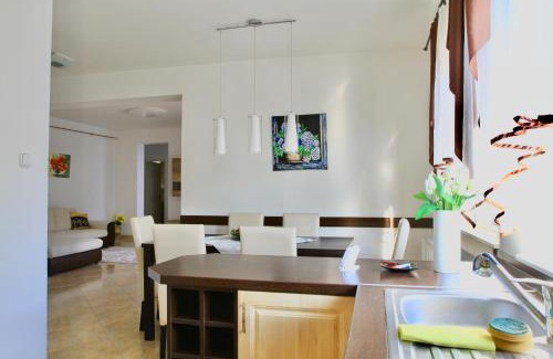 Kalocsa Apartment | Family-Friendly Solemio Apartman Kalocsa - Rated 9.5/10