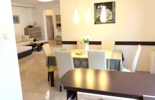 Kalocsa Apartment | Family-Friendly Solemio Apartman Kalocsa - Rated 9.5/10
