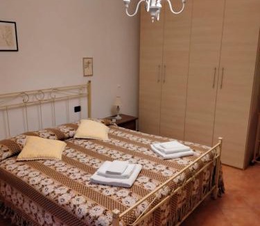 Montescudaio Apartment | Discover Solerio 4: Family-Friendly Stay with 9.3 Rating