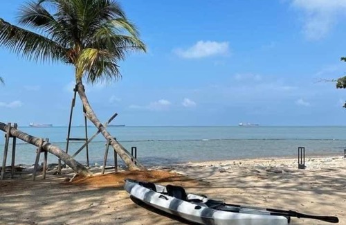 Tanjung Pelandok Hotel | Beachfront Bliss at Solesor Kampong Beach Resort