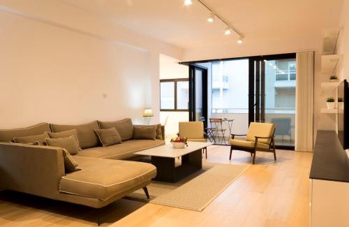 Potamos tis Germasogeias Apartment | Inviting Solferino 67 West - Oceanfront Pool Retreat