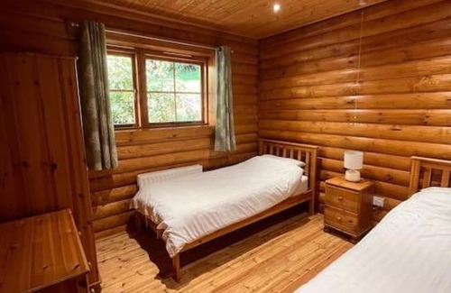 Aymestrey Apartment | Exceptional Oak Log Cabin with Private Hot Tub Awaits