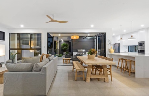 Casuarina House | Solis - Luxury Casuarina House