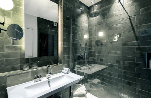 Hallbergmoos Hotel | Discover SOLLER Business Hotel near Munich Airport MUC
