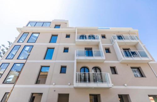 Tropea Hotel | Oceanfront Solmaris Tropea Rooms & Suites - Guest Rated 9/10