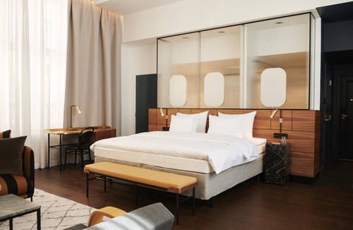 Kluuvi Hotel | Discover Solo Sokos Hotel Helsinki: Family-Friendly Comfort