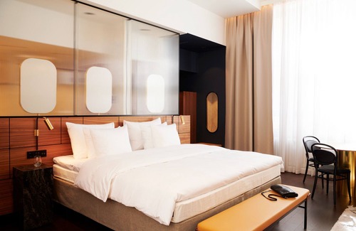 Kluuvi Hotel | Discover Solo Sokos Hotel Helsinki: Family-Friendly Comfort
