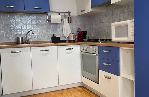 Guastalla Apartment | Welcome to Solution Home: Pet & Child-Friendly Oasis