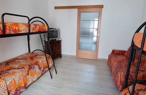 Santa Maria al Bagno House | Idyllic Escape with Private Garden near the Ocean