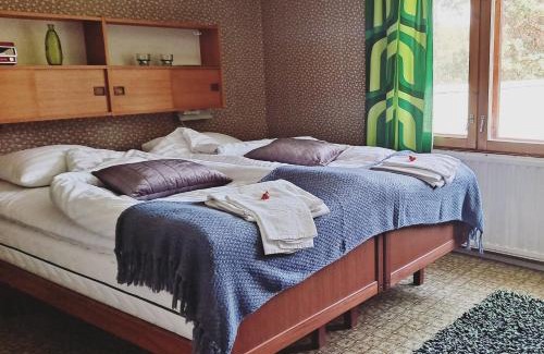 Pargas Bed & Breakfast | Highly Rated Solvillan: Pet-Friendly Retreat for Families