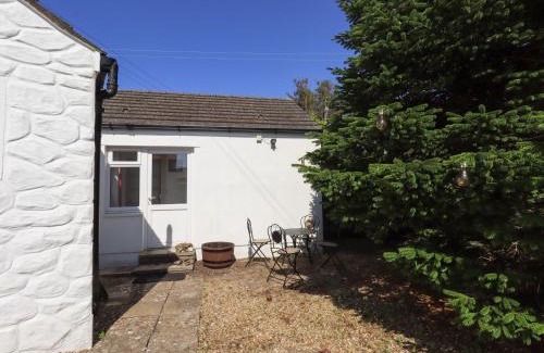 Cummertrees House | Pet-Friendly Retreat at Solway Cottage - A 4-Star Stay