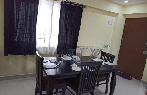 Whitefield House | Top-Rated Soma Peaceside: Pet Friendly & Breakfast Included