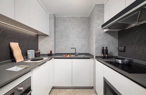 Han Yang Apartment | Discover Somerset Future Center Wuhan: Rated 9.4/10 with Spa