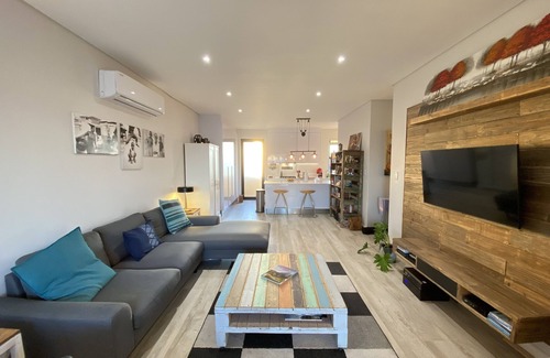 Trawal Apartment | Stylish Somerset West Flat in Gated Community with Gym