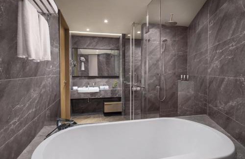 Nanguan Apartment | Elegant Somerset Zhongmao Changchun: Rated 8.7/10