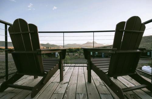 Alpine House | Unique Texas Container Home: Family-Friendly Getaway