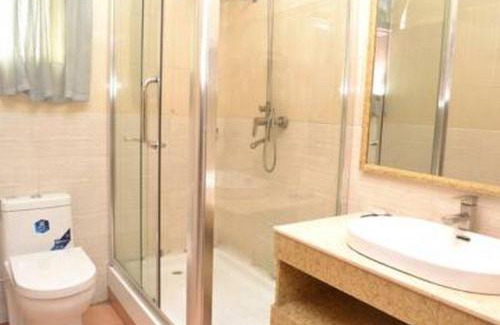 Port Harcourt Cabin | Relaxing Room at Somitel Hotels and Resort with Pool & Hot Tub