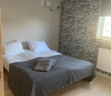 Bua Apartment | Pet-Friendly Retreat in Bua, Varbergs Kommun - Rated 10/10