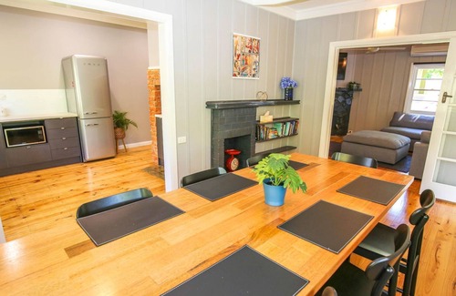Bright Cottage | Bright Sommer Cottage with Ocean View & Family-Friendly Amenities
