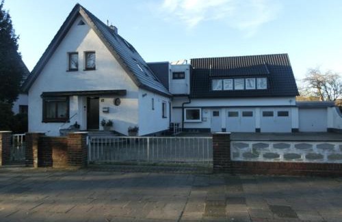 Konigsheide Apartment | Discover Sommer Gästehaus: Family-Friendly Retreat