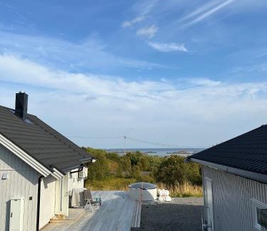 Oksnes House | Sommerfjøs Ranchen