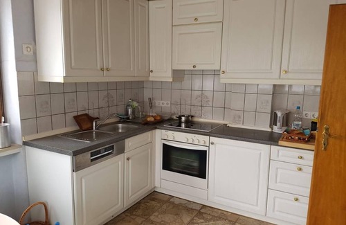 Daun House | Family-Friendly Sommerhaus Daun - Ideal 10-Bed Getaway