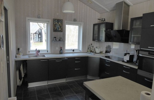 Grena Strand House | Idyllic Sommerhus Grenaa Strand: Nature, Spa & Beach Escape