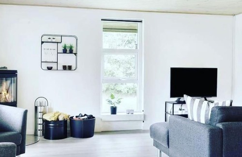 Sønder Nissum House | Cozy Sommerhus with Ocean View & Pet-Friendly Amenities