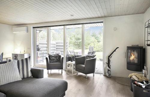 Sønder Nissum House | Cozy Sommerhus with Ocean View & Pet-Friendly Amenities