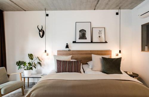 Reichenbach im Vogtland Hotel | Elegant Sommers "Schöne Aussicht" for Adults, Rated 9.4/10