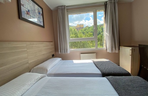 Incles Hotel | Discover Somriu Hotel Vall Ski: Family-Friendly Getaway