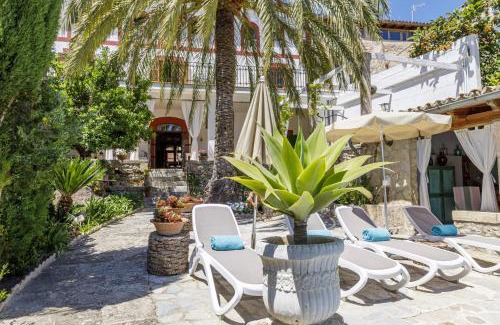 Campanet Villa | Inviting Stay at Son Colom: Pool, Family-Friendly Amenities