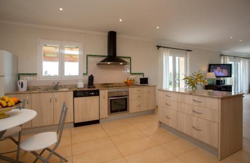 Campos House | Son Coves Petit: Oceanfront Getaway with Top Guest Ratings