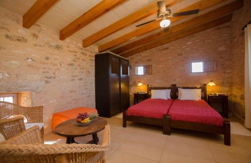 Campos House | Son Coves Petit: Oceanfront Getaway with Top Guest Ratings