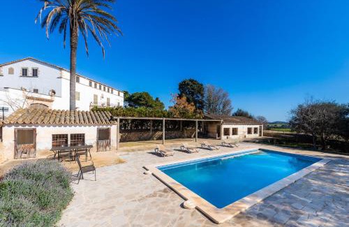Manacor Apartment | Experience Son Crespi Vell: 4-Star Retreat with Pool & Family-Friendly Amenities